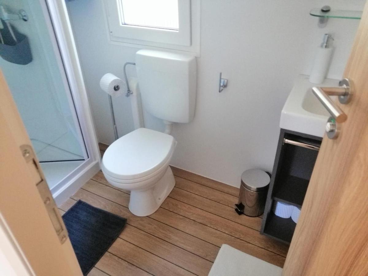Mobile Home Kailani Nr 121, Camping Porton Biondi Rovinj Exterior photo